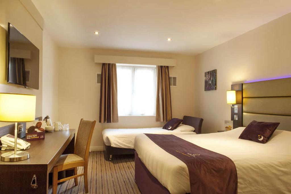 Premier Inn Edinburgh A1 - Musselburgh Bagian luar foto