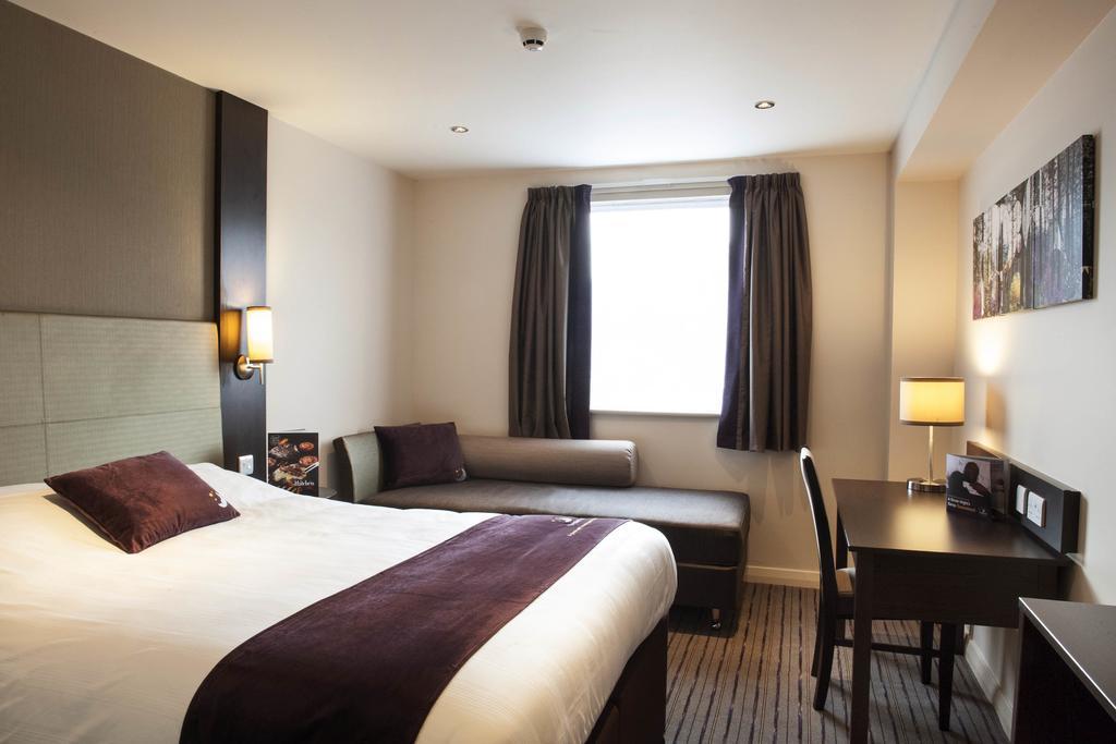Premier Inn Edinburgh A1 - Musselburgh Bagian luar foto