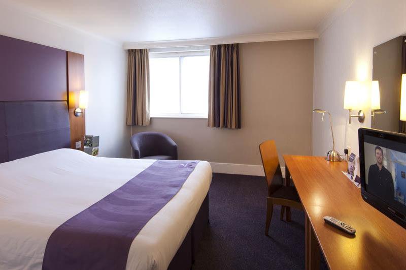 Premier Inn Edinburgh A1 - Musselburgh Bagian luar foto